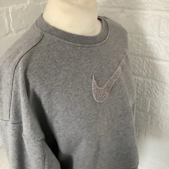 Nike Cropped Sweatshirt - Size M - Grey Marl - Large Swoosh - P2P 24” - Picture 3 of 8